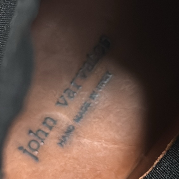 John Varvatos Classic Low Chelsea Boots Handmade in Black Leather *Italy* - Picture 3 of 8